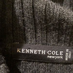 Kenneth Cole Sweaters - Kenneth Cole Gray sweater size medium Kenneth Cole Sweaters - Kenneth Cole Gray sweater size medium